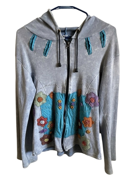 Vintage Tops - Vintage Gray Zip-Up Hoodie with Teal Panel & Multicolor Floral Patchwork S/M